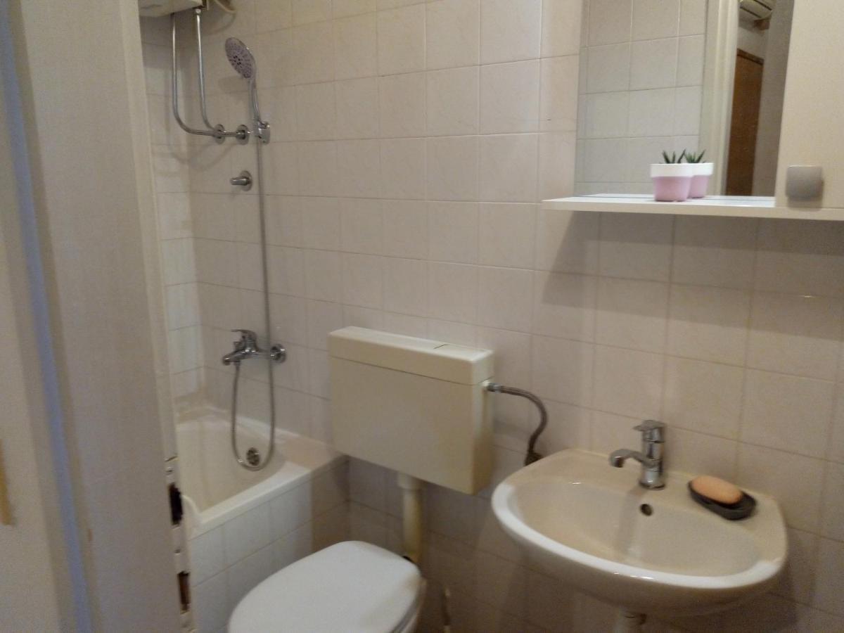 Ruzica Saric Hotel Hvar Town Buitenkant foto