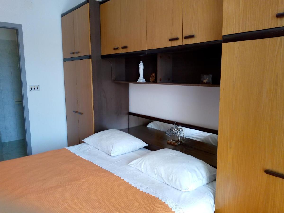 Ruzica Saric Hotel Hvar Town Buitenkant foto