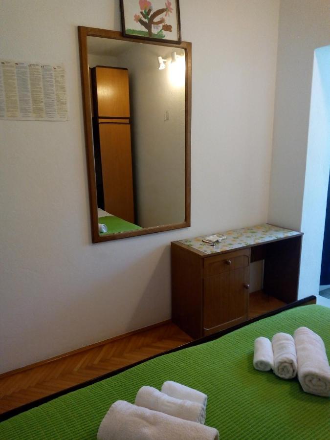 Ruzica Saric Hotel Hvar Town Buitenkant foto